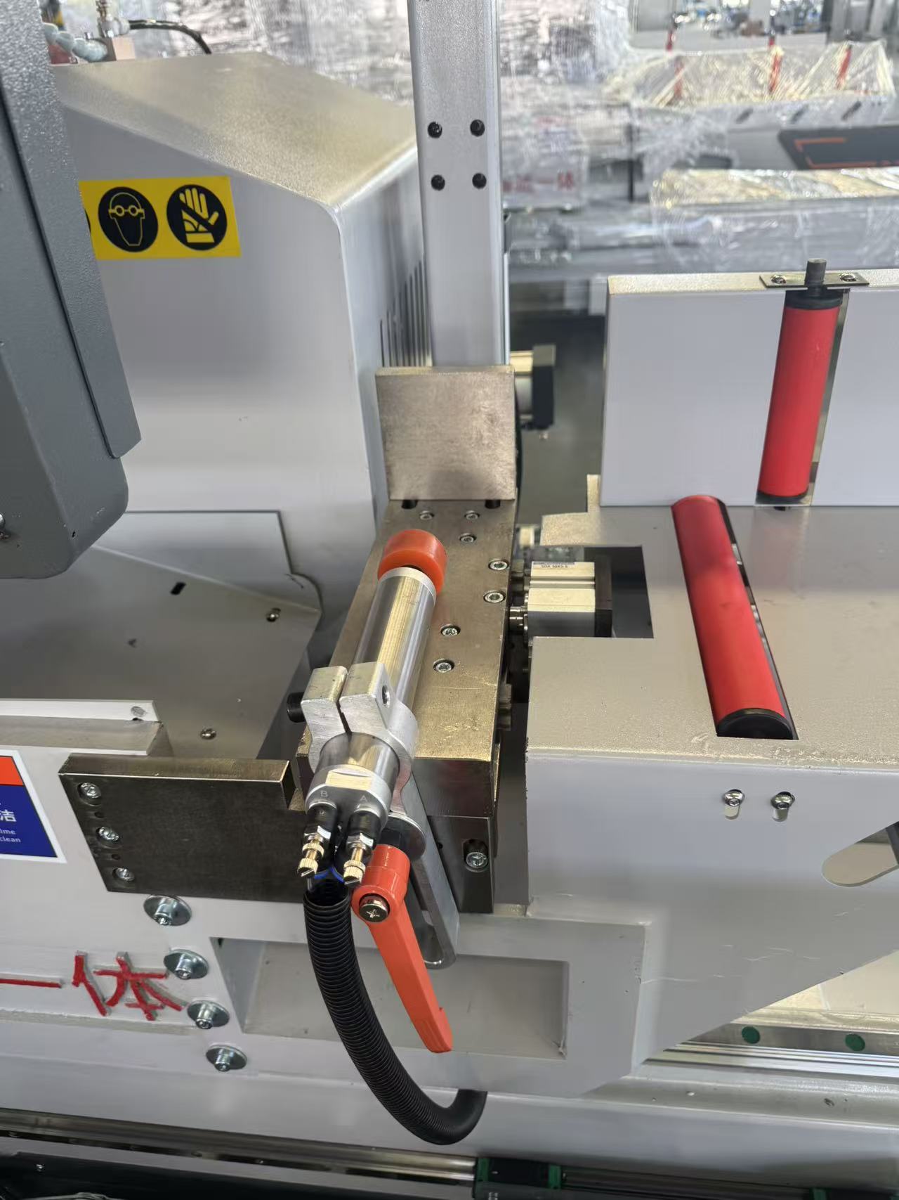 550 CNC ішкі айналмалы кескіш ара (45° және 90°)