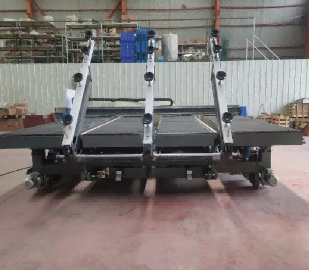 Оқшаулағыш шыныға арналған жоғары дәлдіктегі CNC шыны кесетін машина