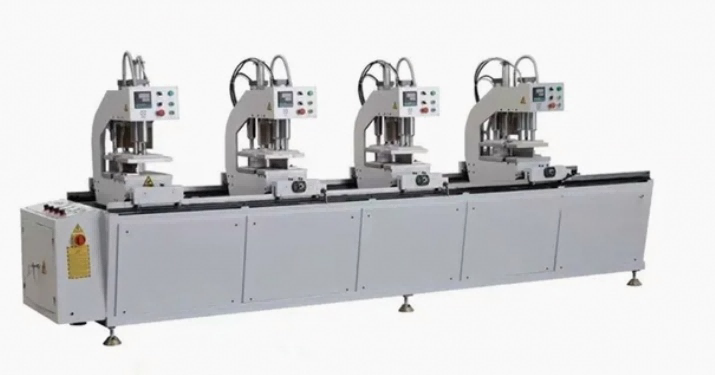 Кәсіби PVC UPVC түрлі-түсті терезе профильді CNC жіксіз дәнекерлеу машиналары 4 серво басқарылатын бастары бар